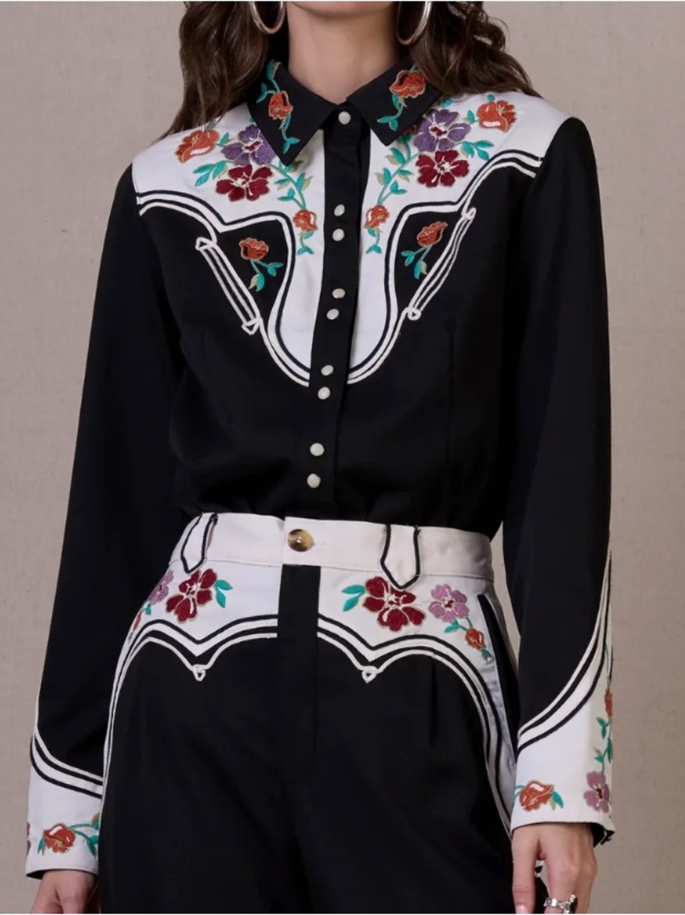 Double D Ranch Riot Rodeo Embroidered floral pearl snap Shirt RTL $425 NWT small